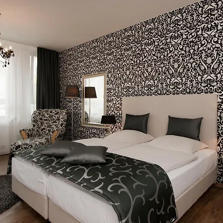 Arthotel Ana Hotel 3*