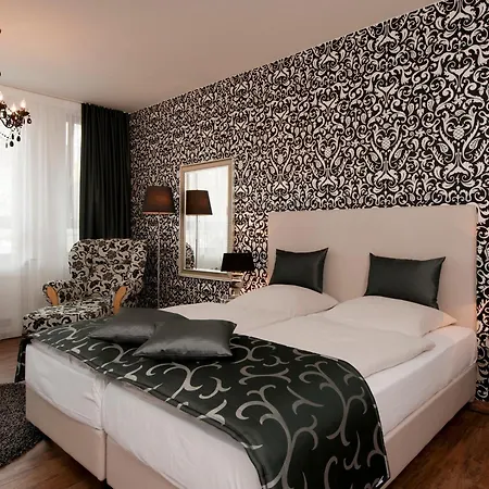 Arthotel Ana Hotel 3*