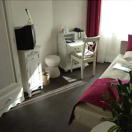 Hotel Arthotel Ana BRE