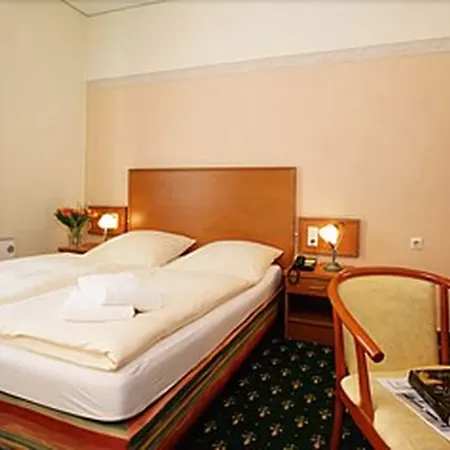 Hotel Arthotel Ana BRE