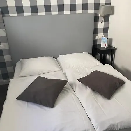Arthotel Ana ホテル