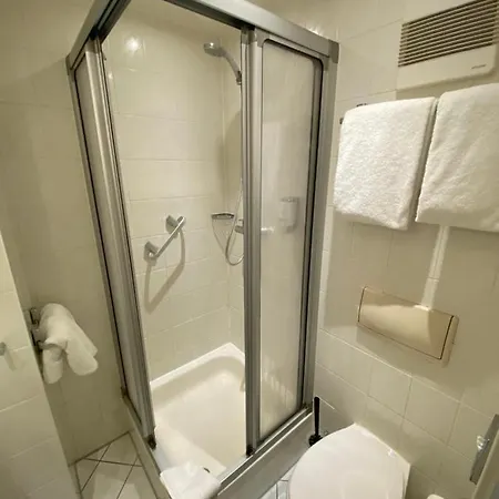 Hotel Arthotel Ana BRE
