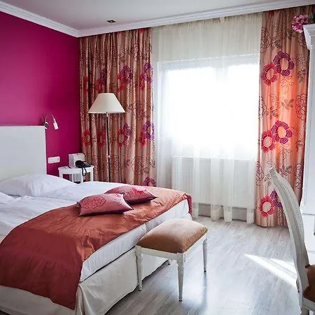 Hotel Arthotel Ana 3*