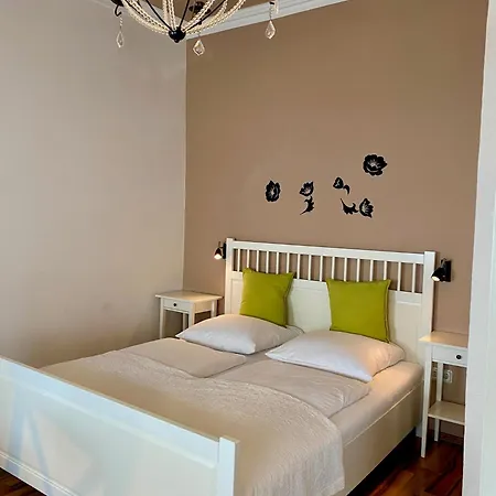 Отель Arthotel Ana 3*