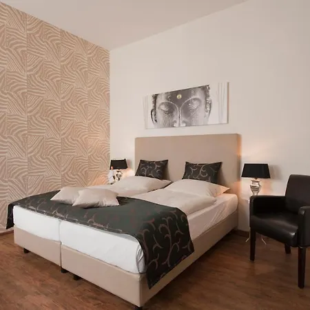 Arthotel Ana Hotel 3*