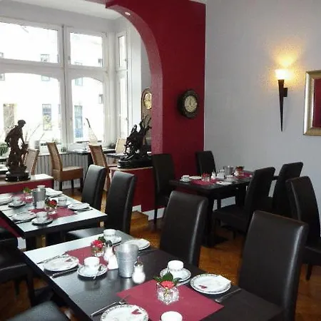 Arthotel Ana Отель 3*