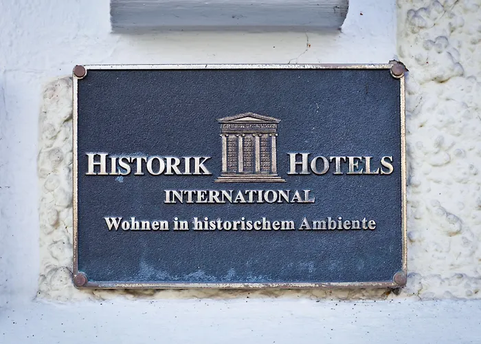 Готель Arthotel Ana 3*