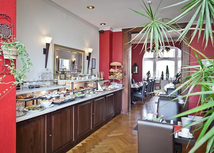 Arthotel Ana Готель